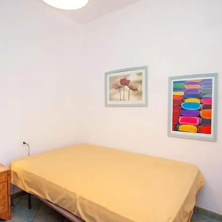 - Four-room Apartment, 4 Steps From The Center, Citai San Teodoro (Sardinia)